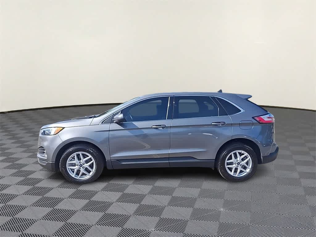 Thumbnail: 2022 Ford Edge - 5