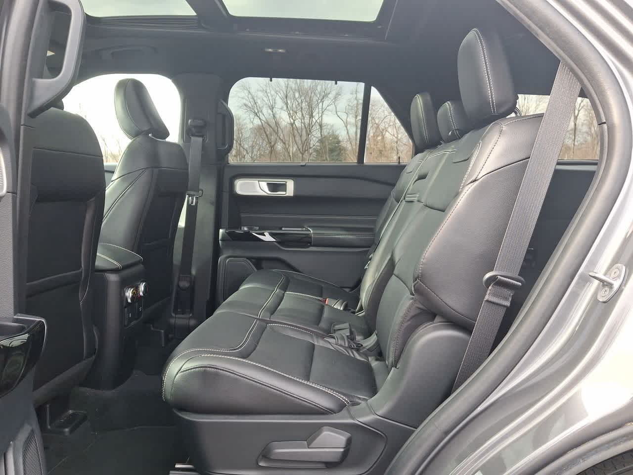 Thumbnail: 2023 Ford Explorer - 26