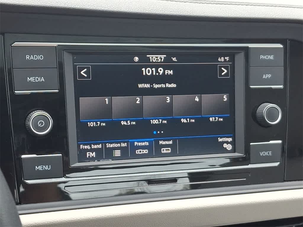 Thumbnail: 2023 Volkswagen Jetta - 20