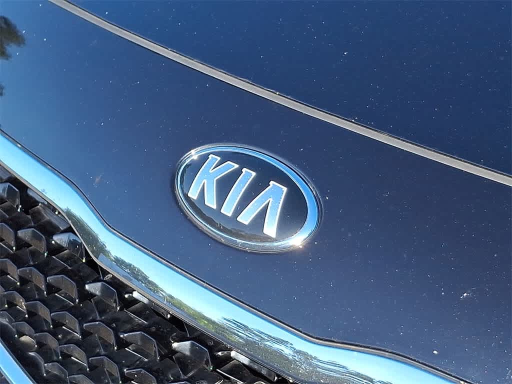 Thumbnail: 2018 Kia Forte - 28