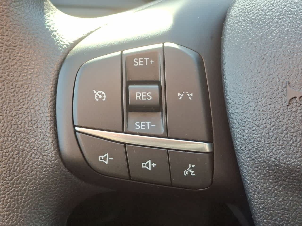 Thumbnail: 2025 Ford Escape - 23