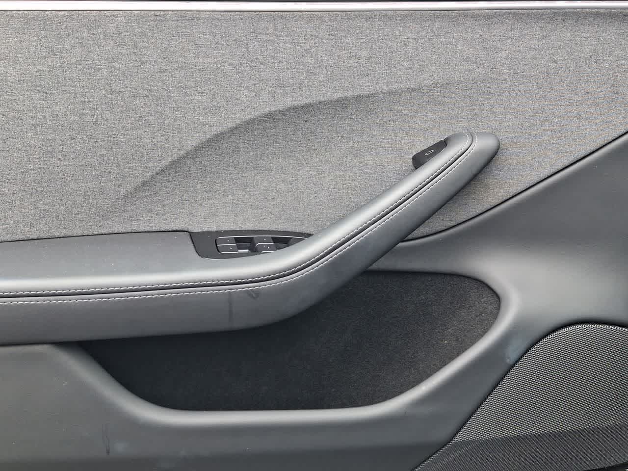 Thumbnail: 2024 Tesla Model 3 - 16