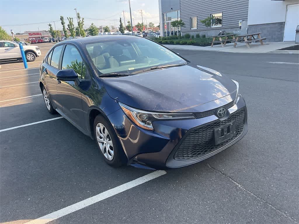Thumbnail: 2022 Toyota Corolla - 3