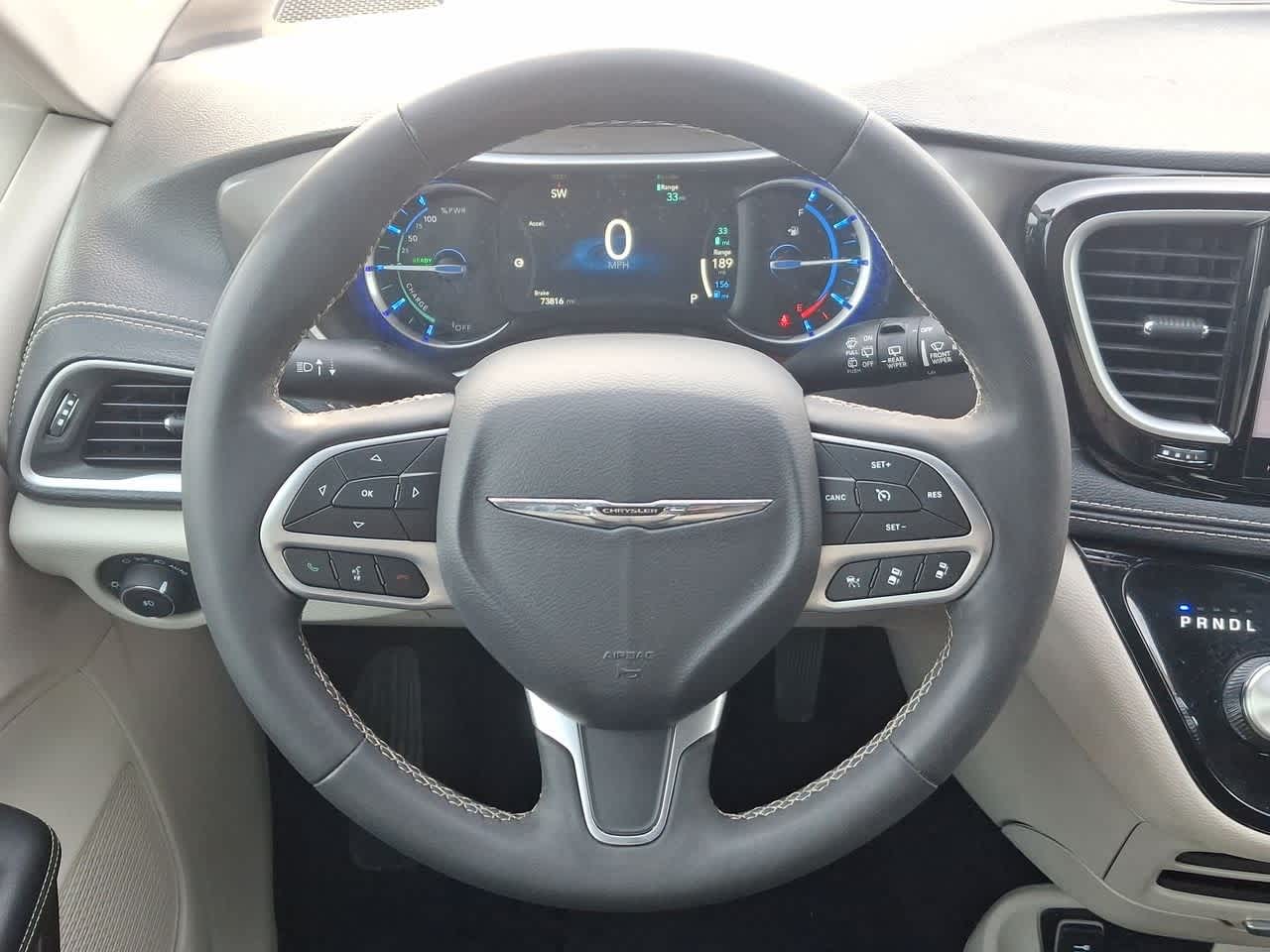 Thumbnail: 2024 Chrysler Pacifica - 22