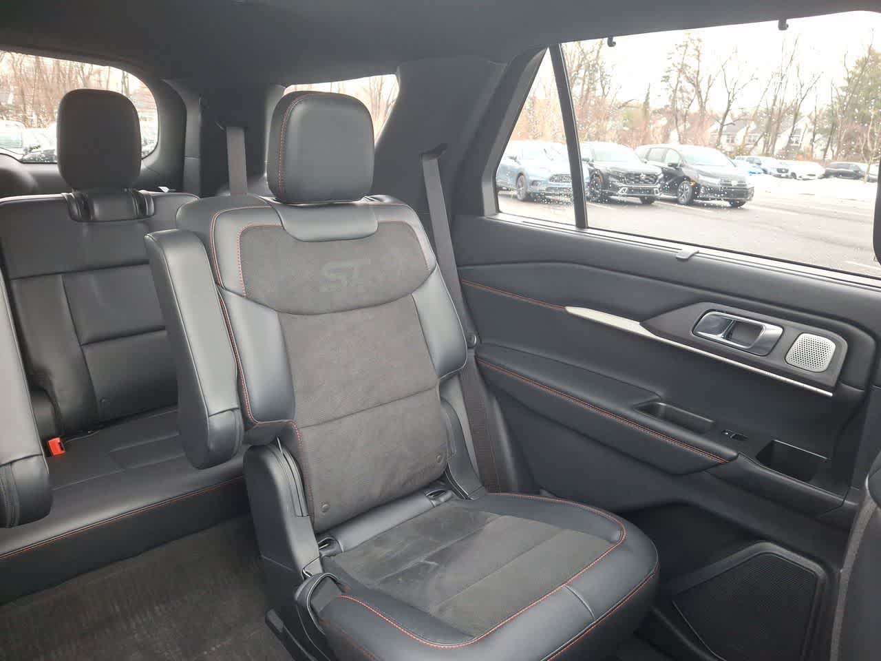 Thumbnail: 2025 Ford Explorer - 13