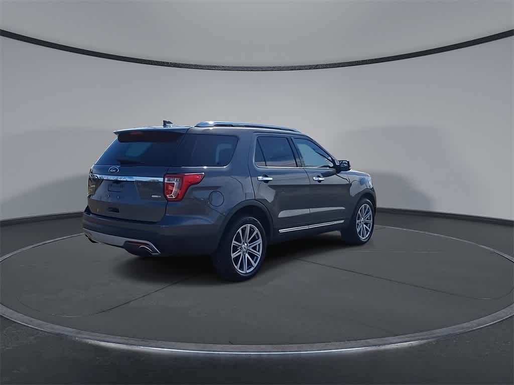 Thumbnail: 2017 Ford Explorer - 8