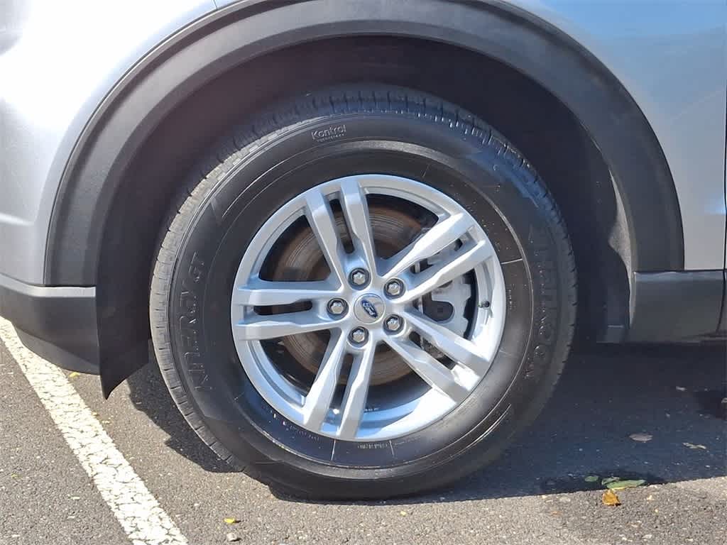 Thumbnail: 2022 Ford Explorer - 29