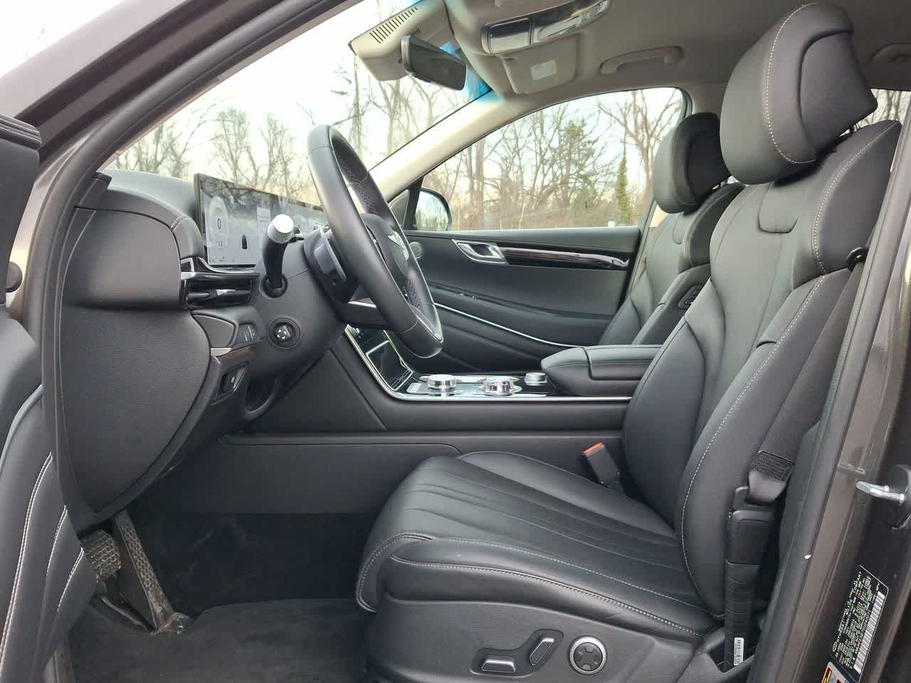 Thumbnail: 2025 Genesis GV80 - 17