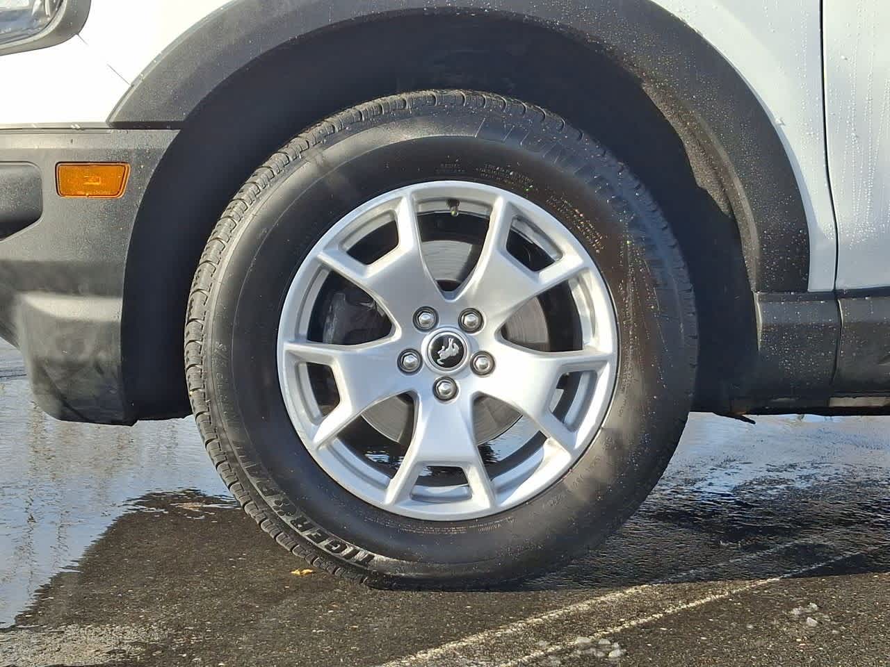 Thumbnail: 2022 Ford Bronco Sport - 29