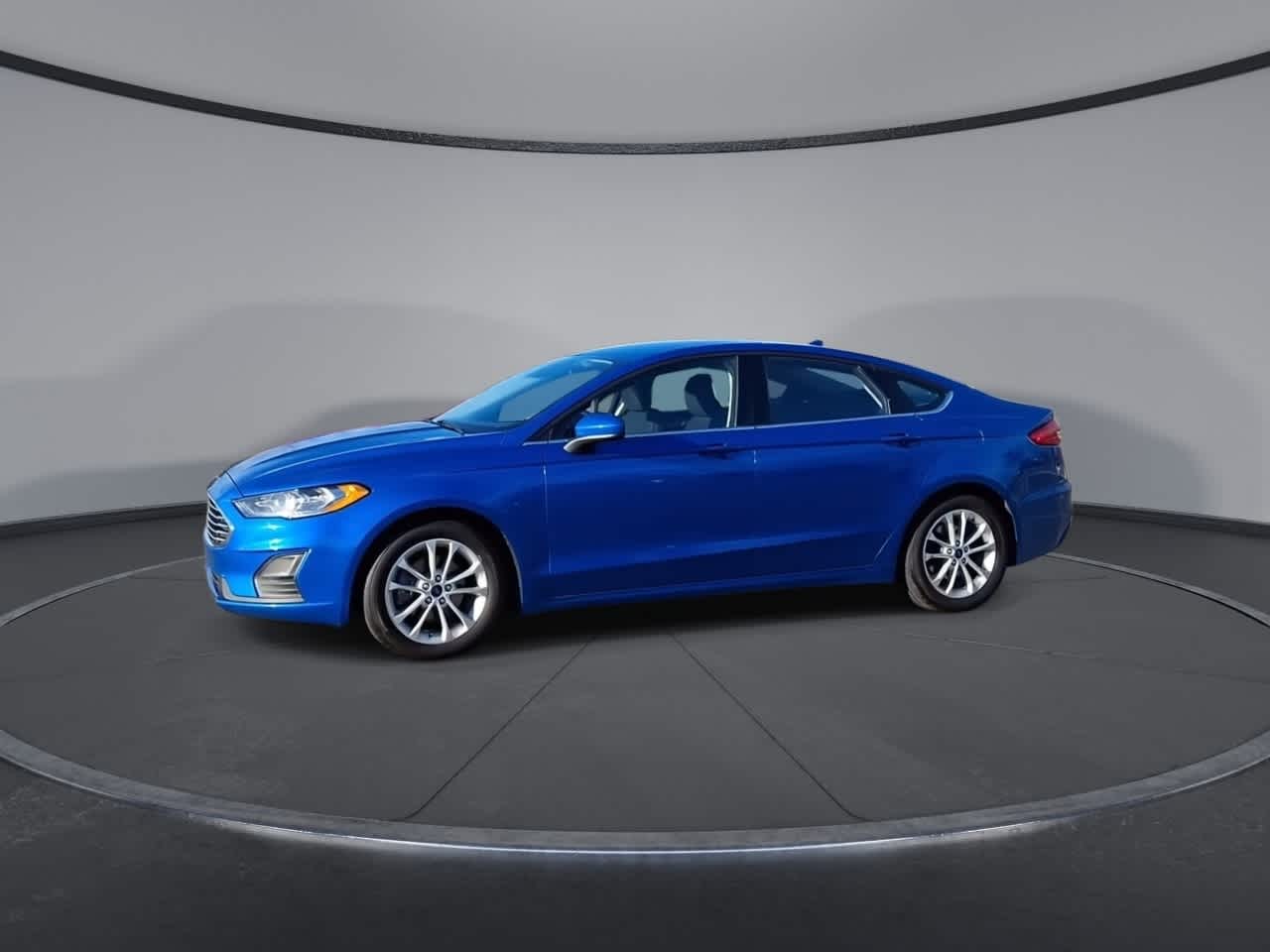Thumbnail: 2019 Ford Fusion - 4