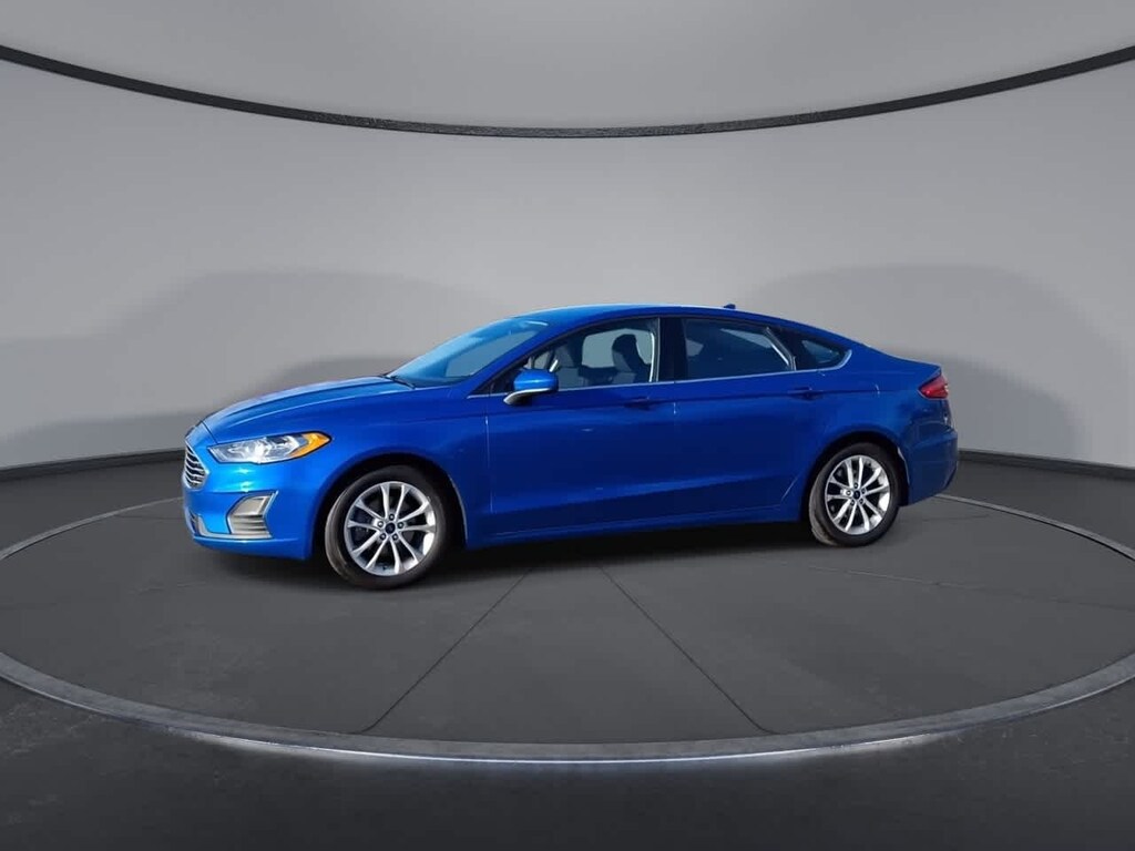 Used 2019 Ford Fusion SE Sedan