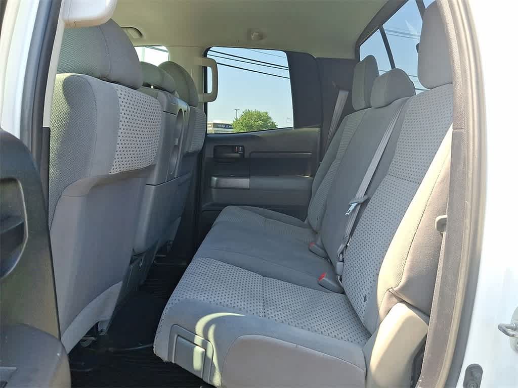 Thumbnail: 2013 Toyota Tundra - 19
