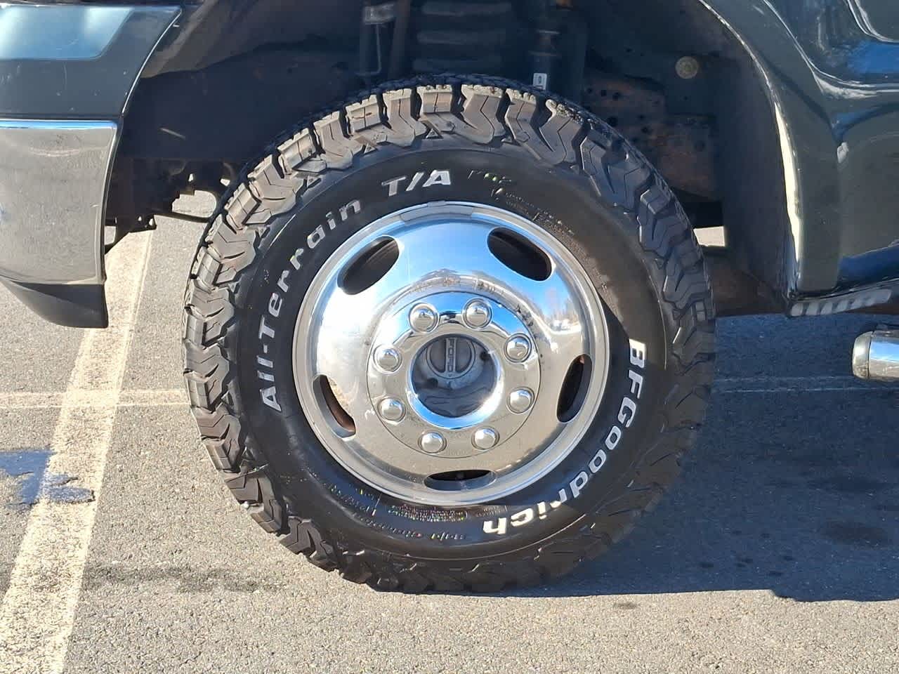 Thumbnail: 2006 Ford F-350 - 28