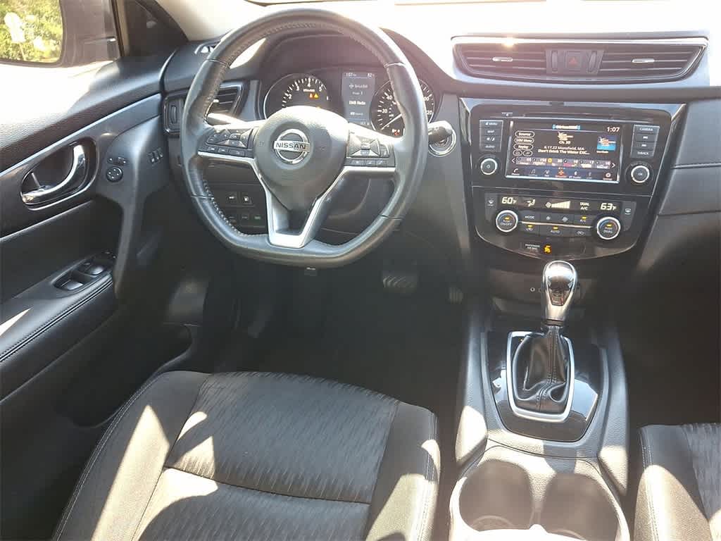 Thumbnail: 2018 Nissan Rogue - 27