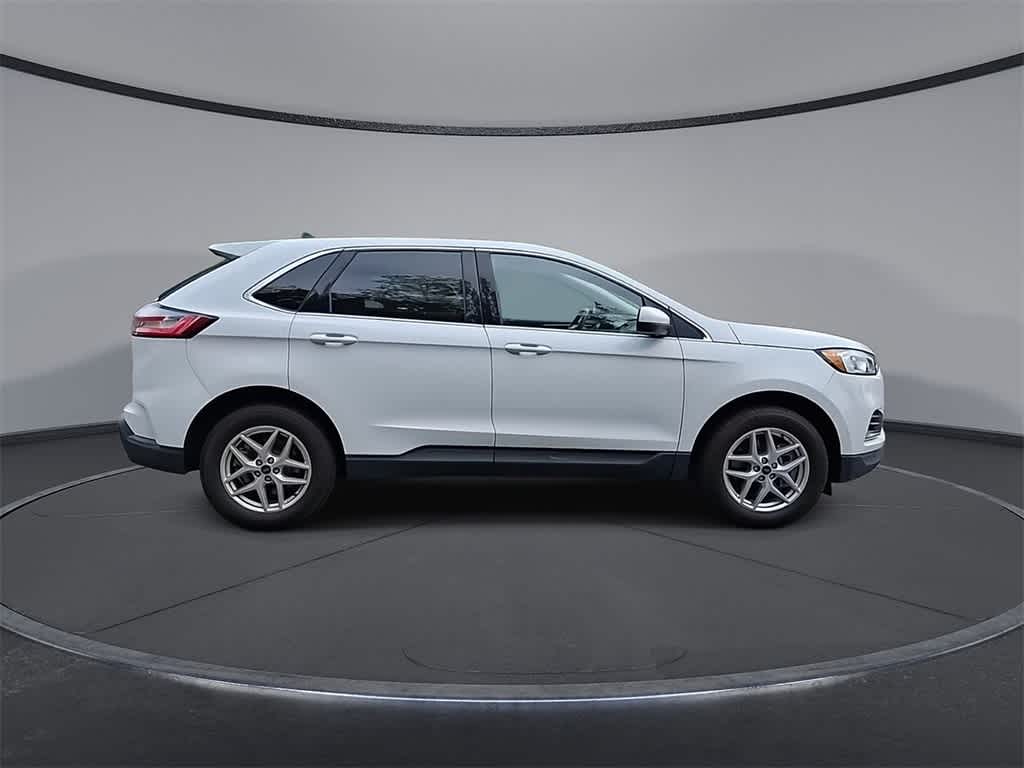 Thumbnail: 2024 Ford Edge - 9
