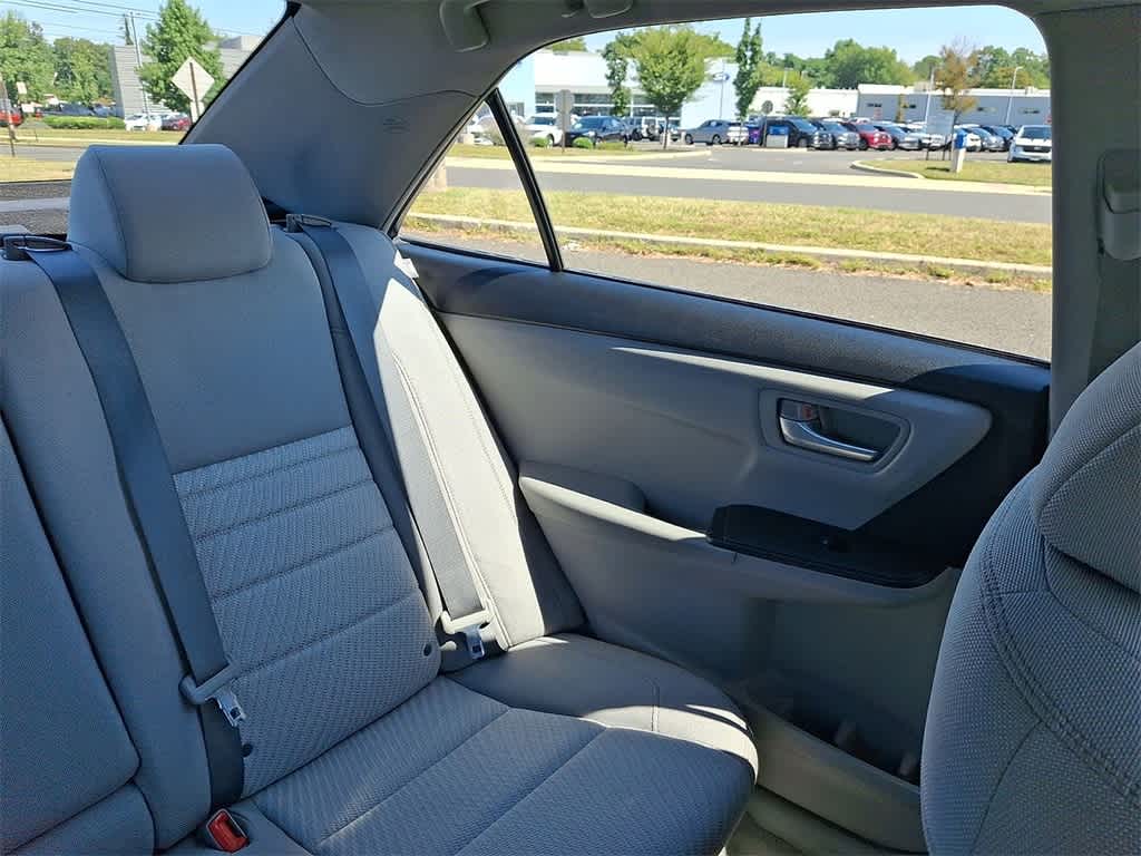 Thumbnail: 2015 Toyota Camry - 14