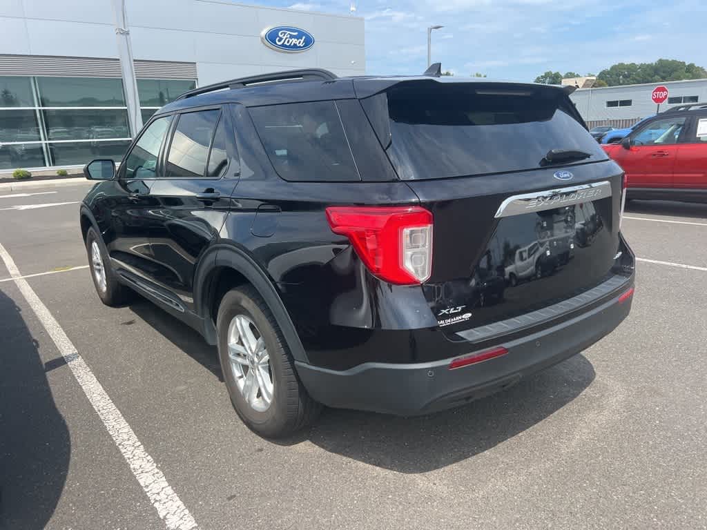 Thumbnail: 2022 Ford Explorer - 8
