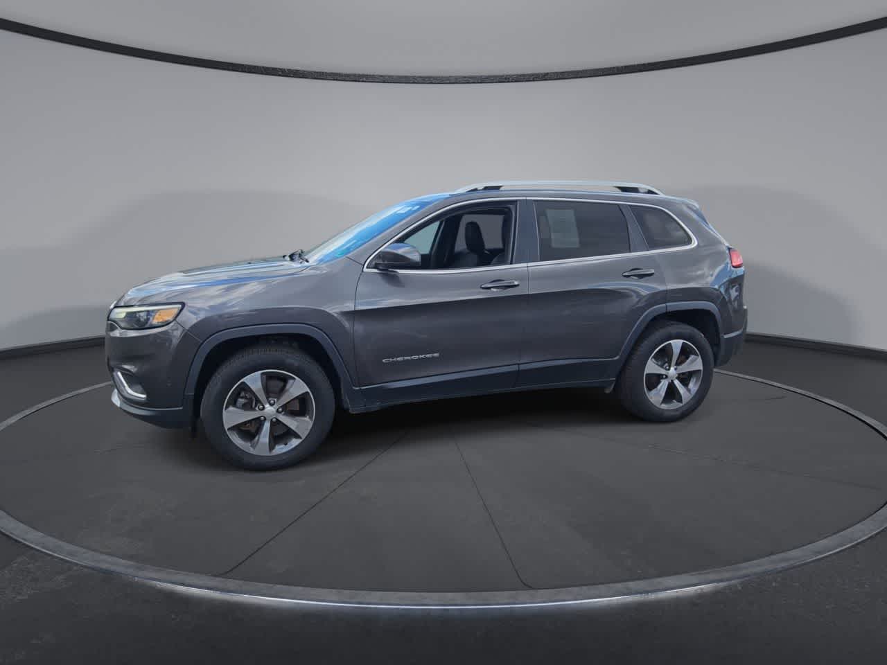 Thumbnail: 2019 Jeep Cherokee - 4