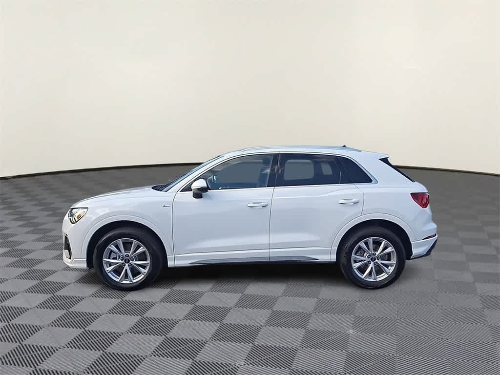 Thumbnail: 2024 Audi Q3 - 5