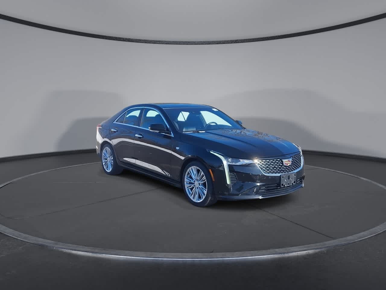 Thumbnail: 2023 Cadillac CT4 - 2