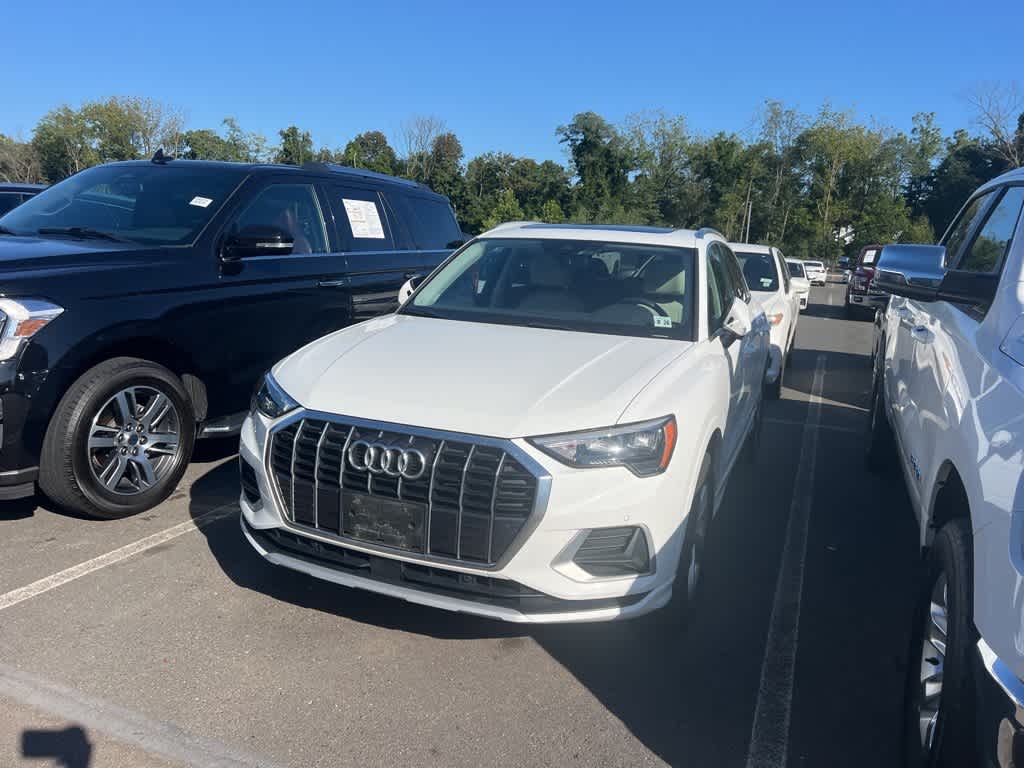 Thumbnail: 2022 Audi Q3 - 1