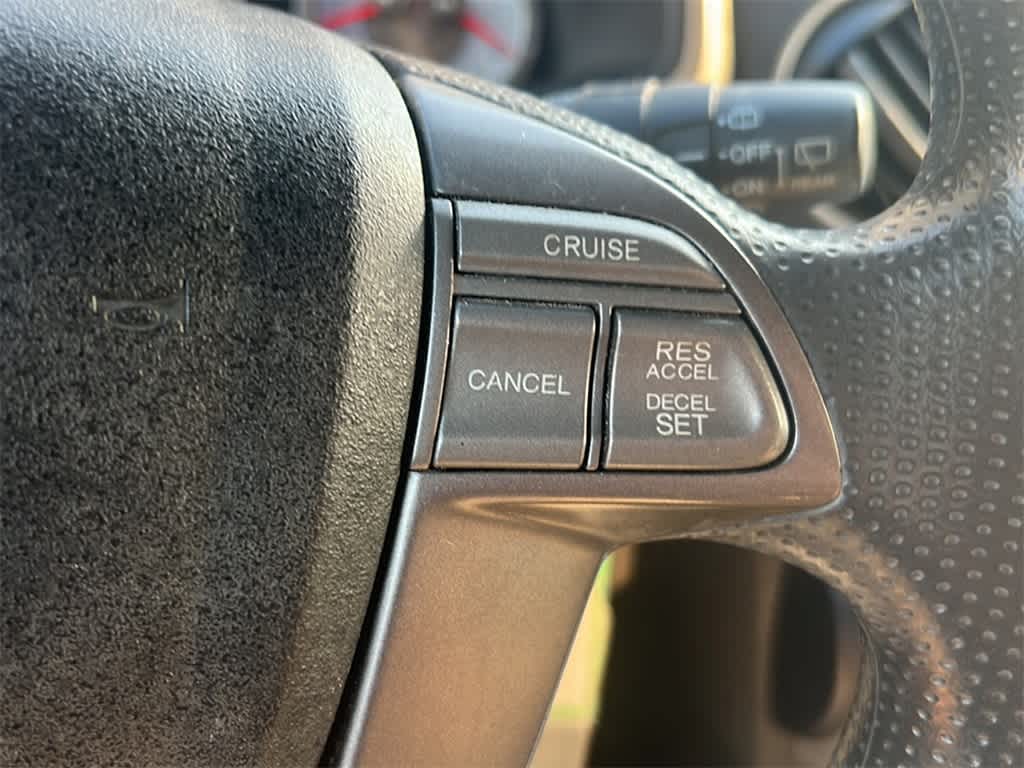2010 Honda Pilot LX 16
