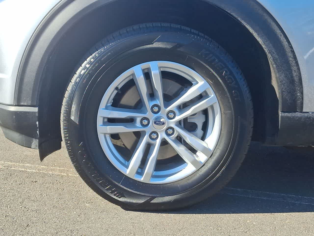 Thumbnail: 2023 Ford Explorer - 29