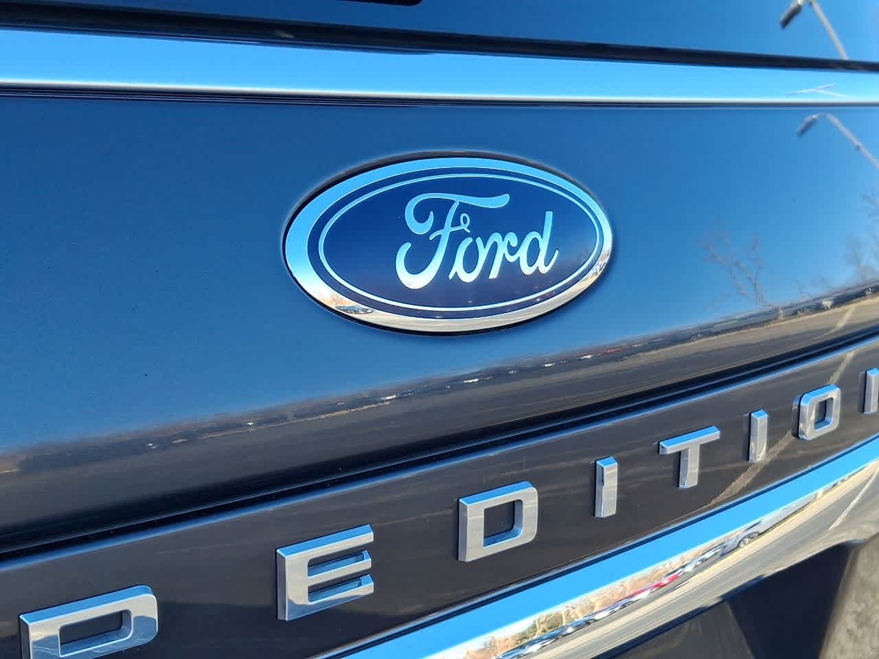 Thumbnail: 2023 Ford Expedition MAX - 28