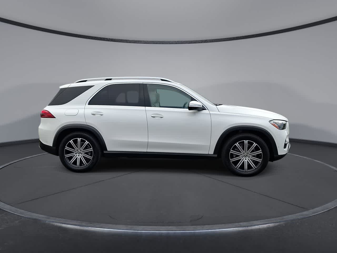 Thumbnail: 2025 Mercedes-Benz GLE - 9