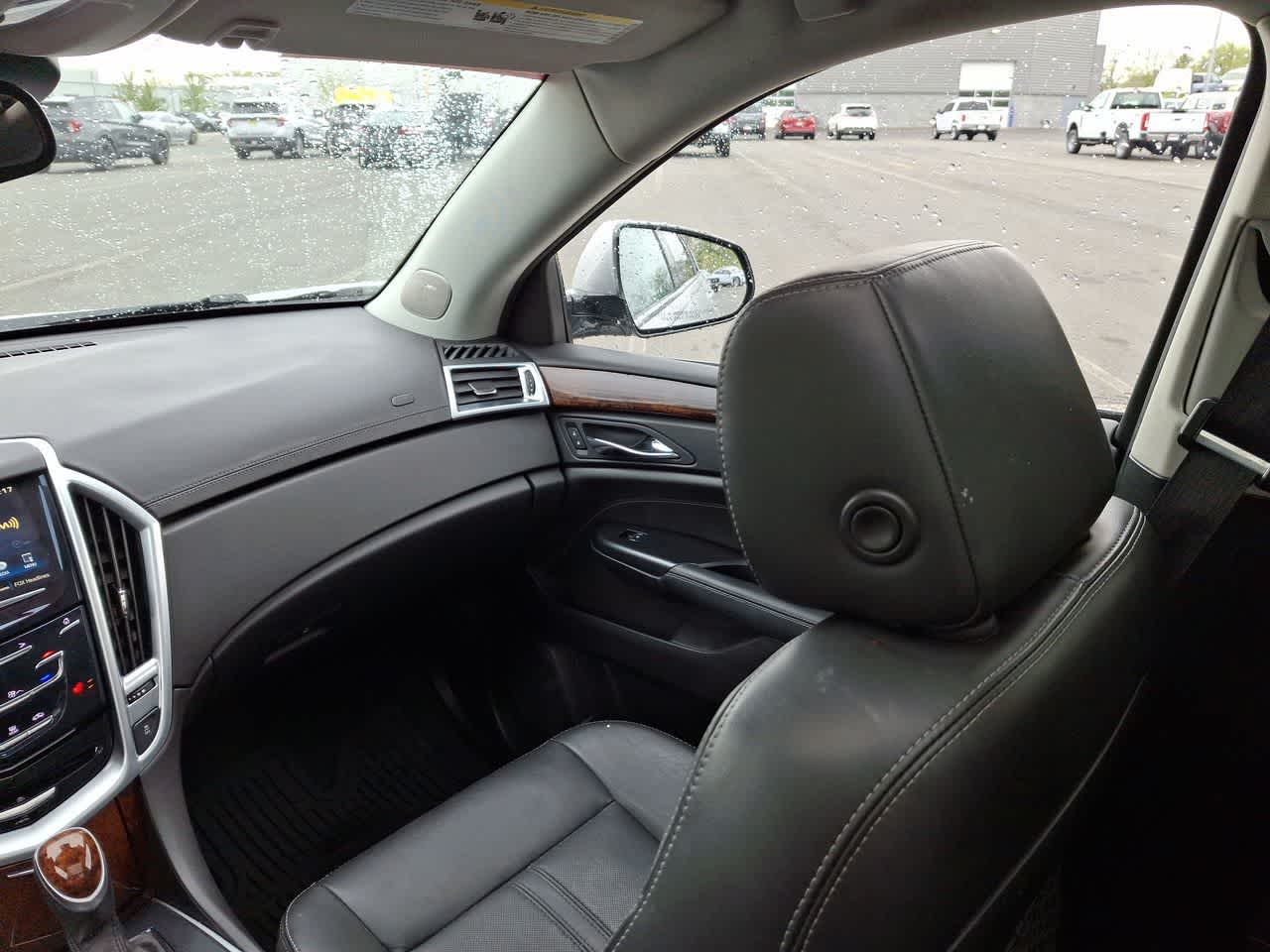 Thumbnail: 2016 Cadillac SRX - 11