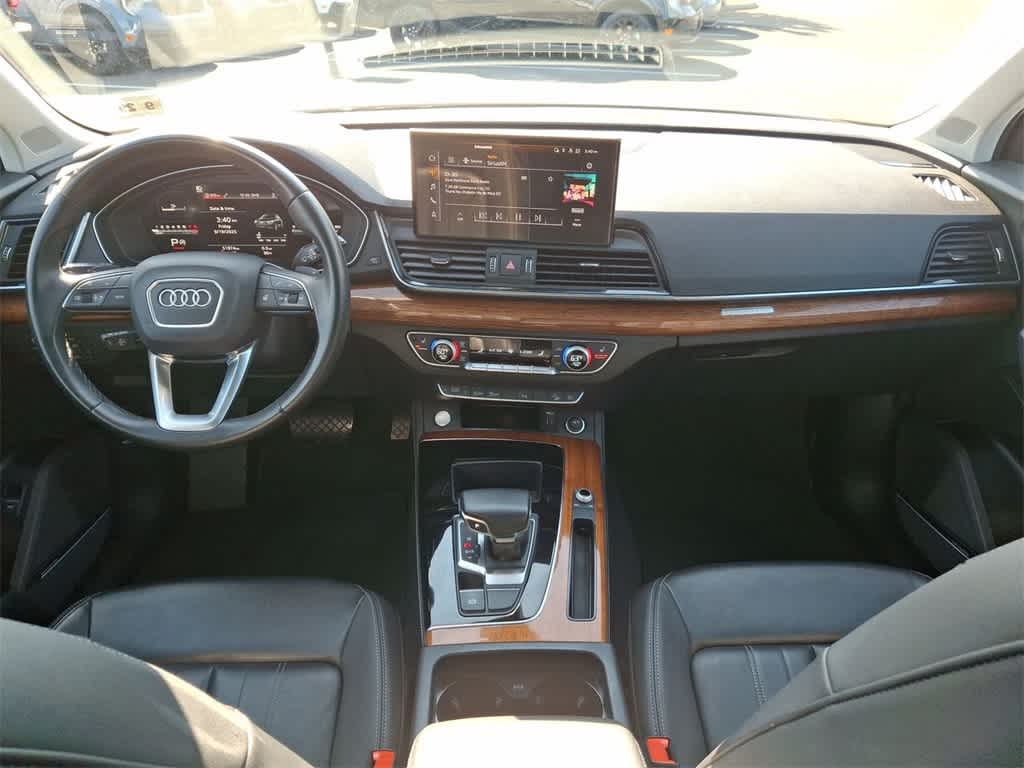 Thumbnail: 2023 Audi Q5 - 10