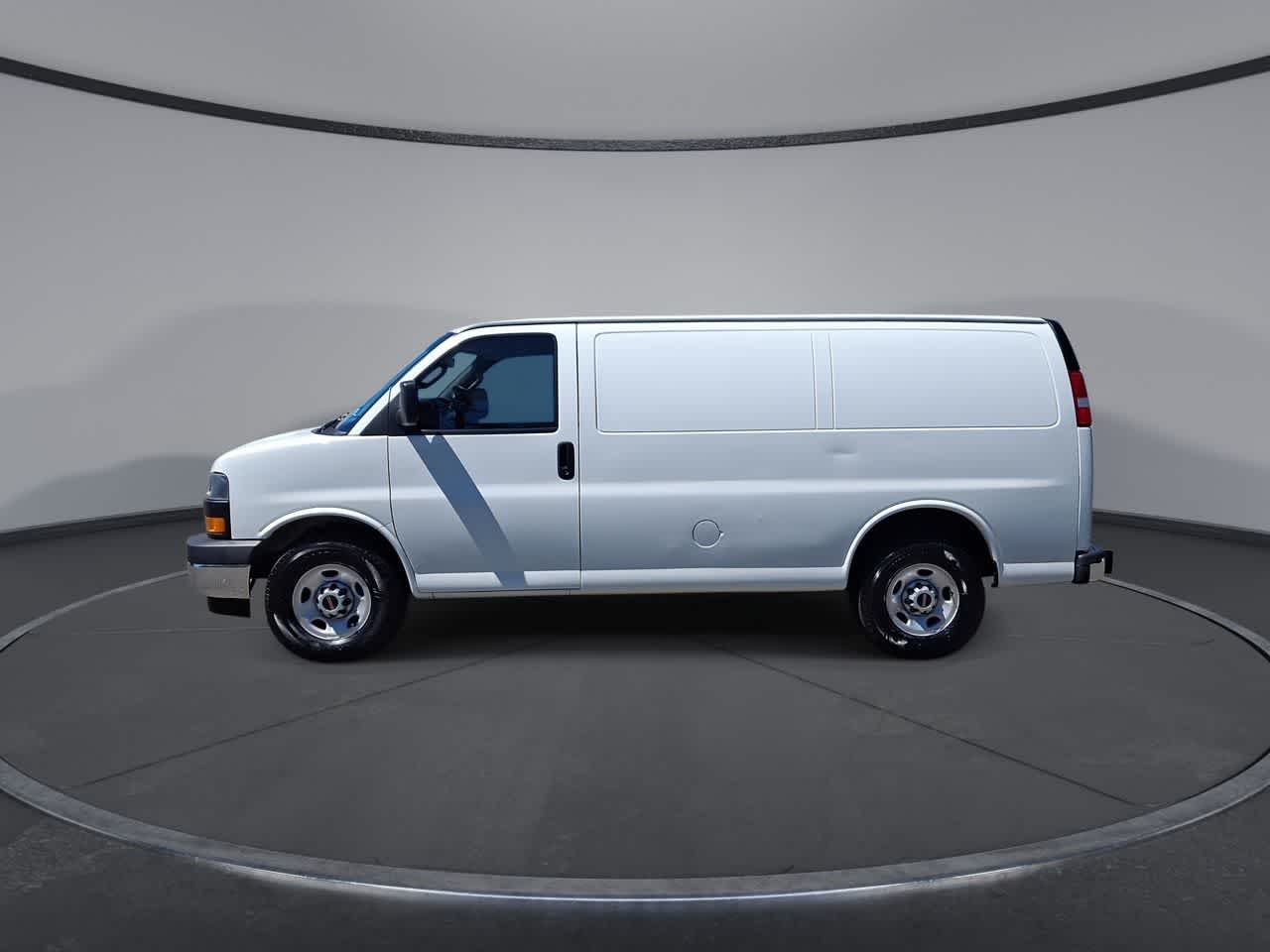 Thumbnail: 2019 GMC Savana - 5