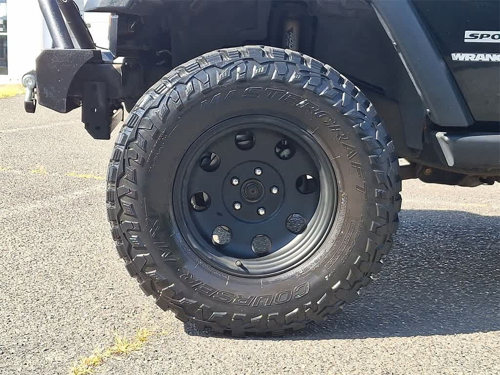 Thumbnail: 2012 Jeep Wrangler - 20