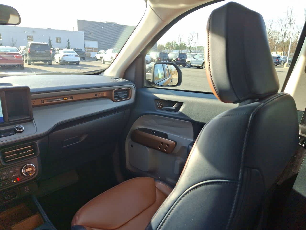 Thumbnail: 2022 Ford Maverick - 11