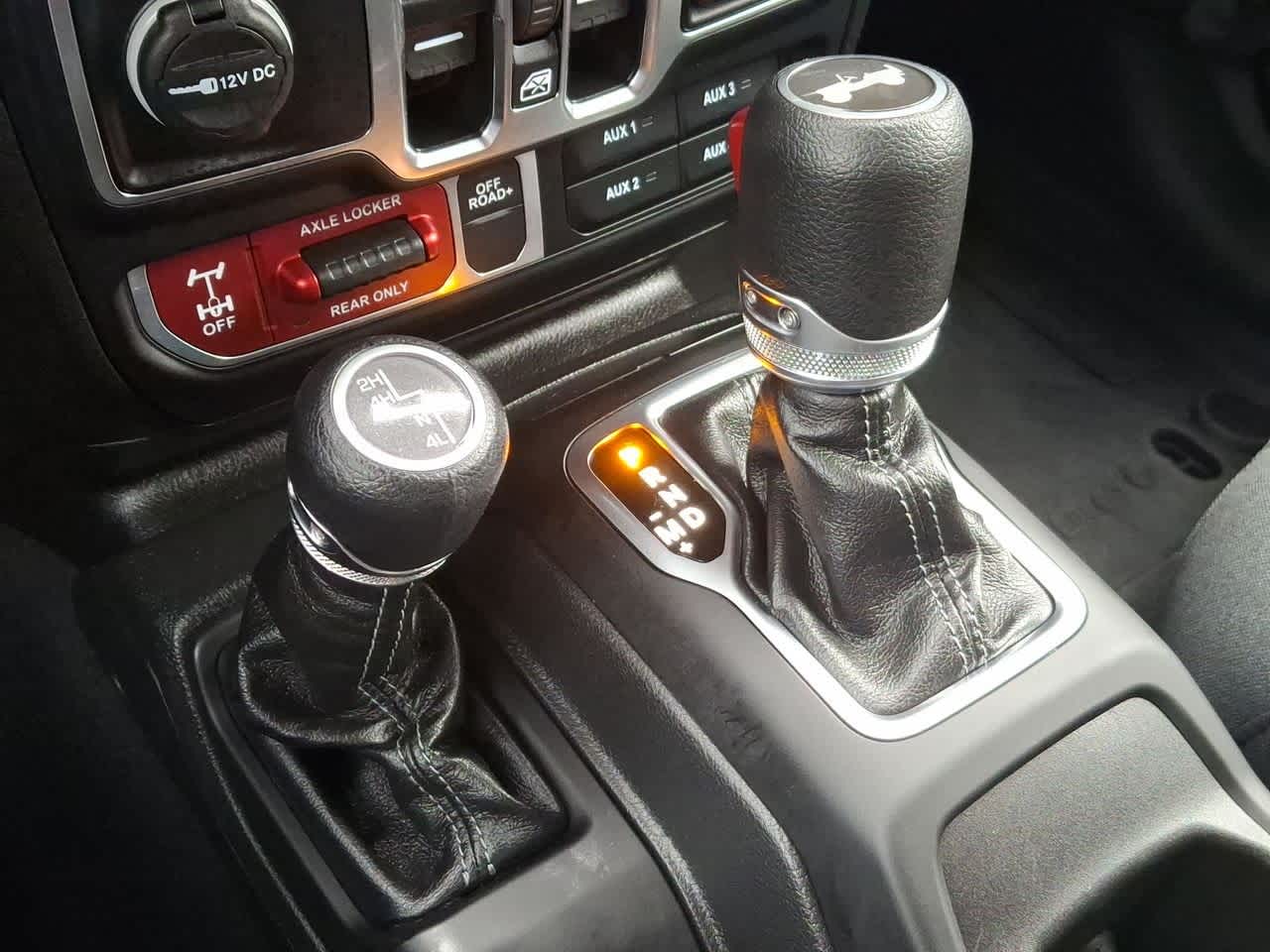 Thumbnail: 2024 Jeep Wrangler - 18