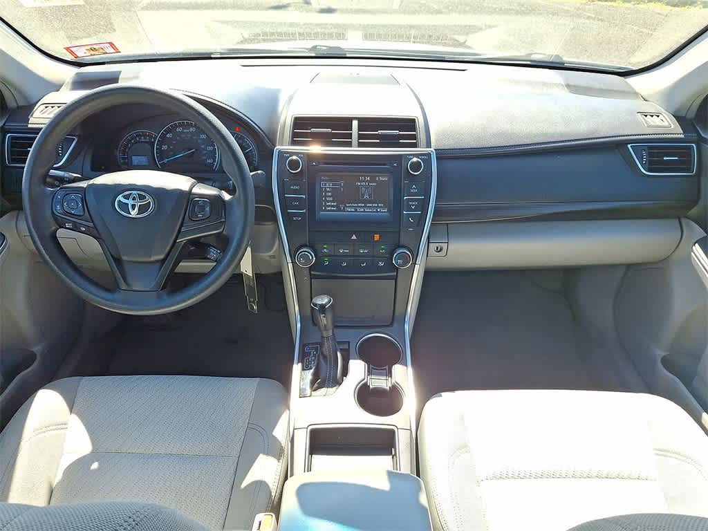 Thumbnail: 2015 Toyota Camry - 10