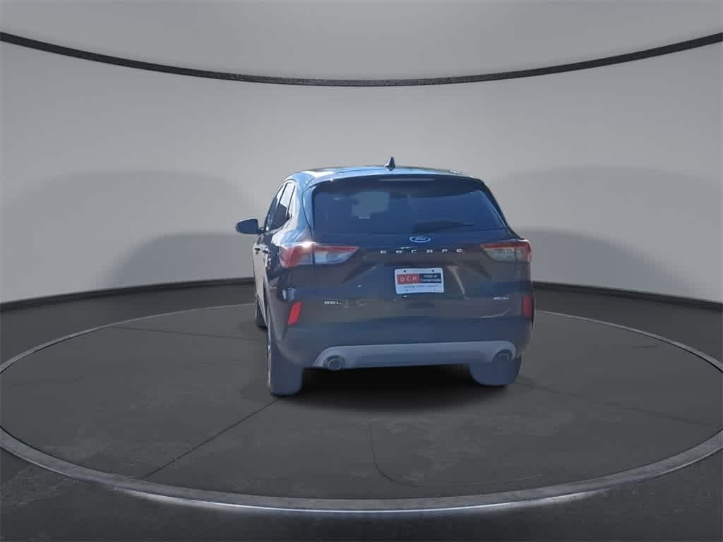 Thumbnail: 2022 Ford Escape - 7
