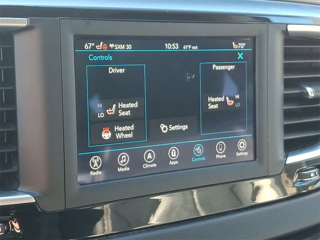 Thumbnail: 2019 Chrysler Pacifica - 25