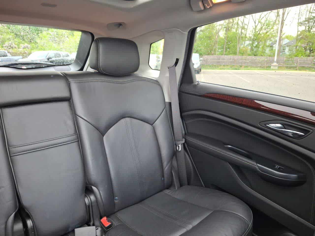 Thumbnail: 2016 Cadillac SRX - 14