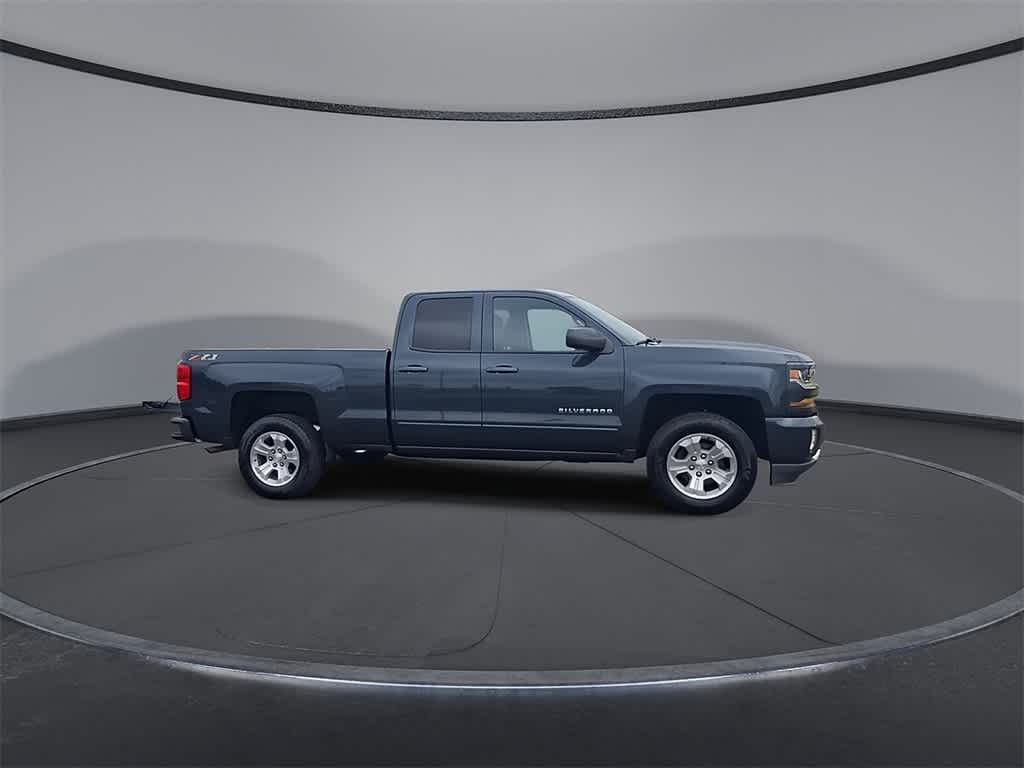 Thumbnail: 2019 Chevrolet Silverado 1500 - 9