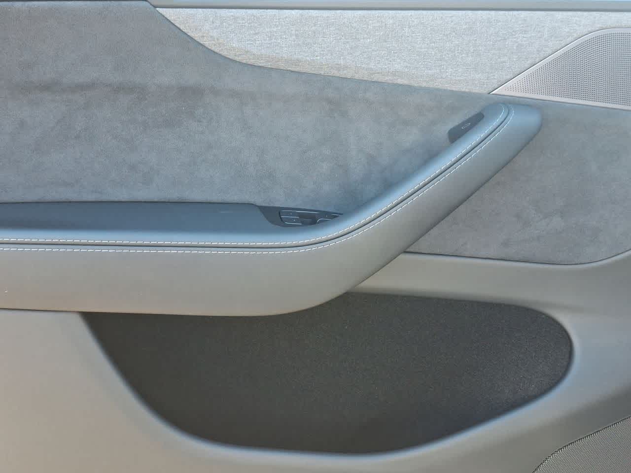 Thumbnail: 2026 Tesla Model Y - 16