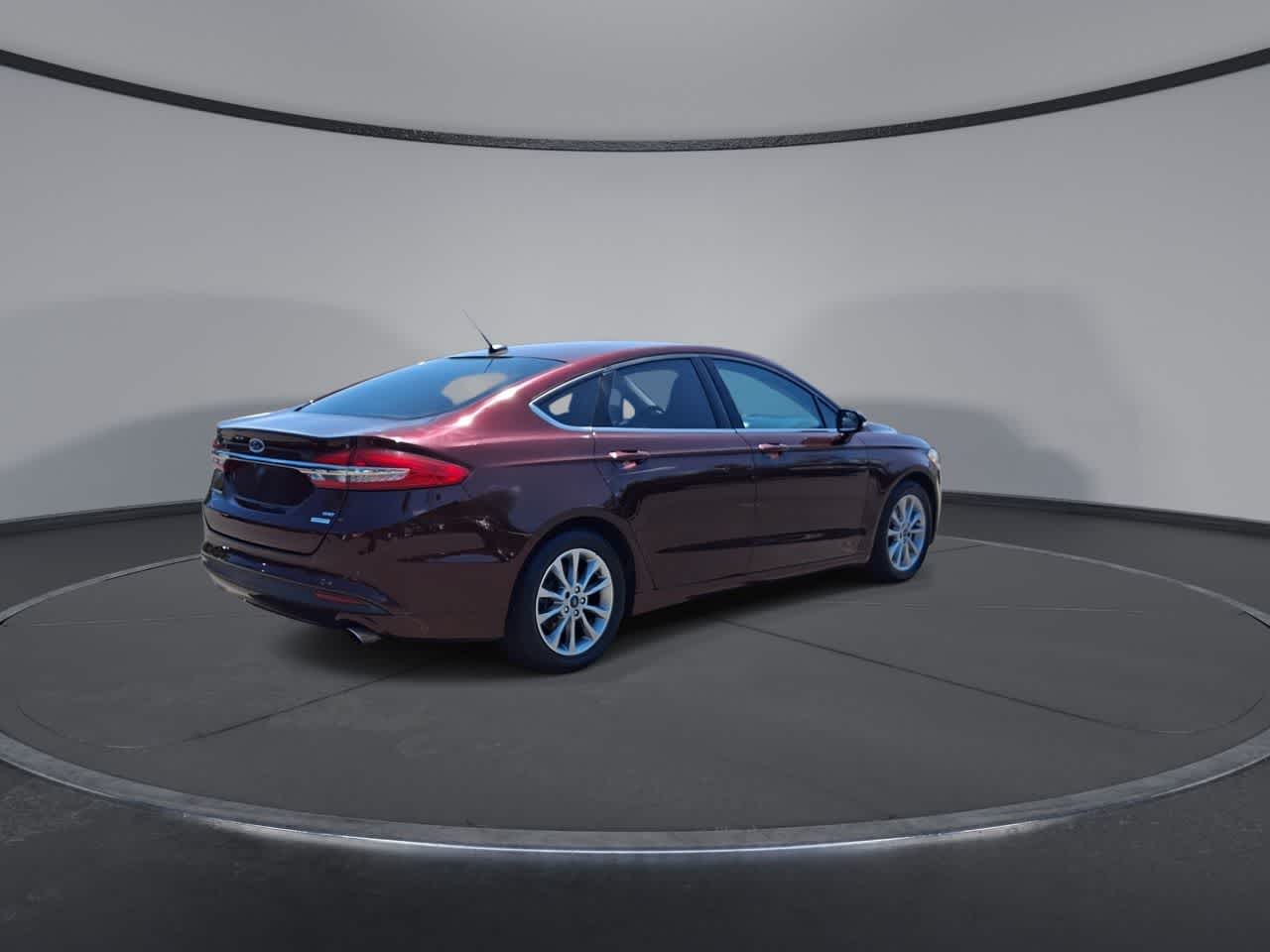 Thumbnail: 2017 Ford Fusion - 8