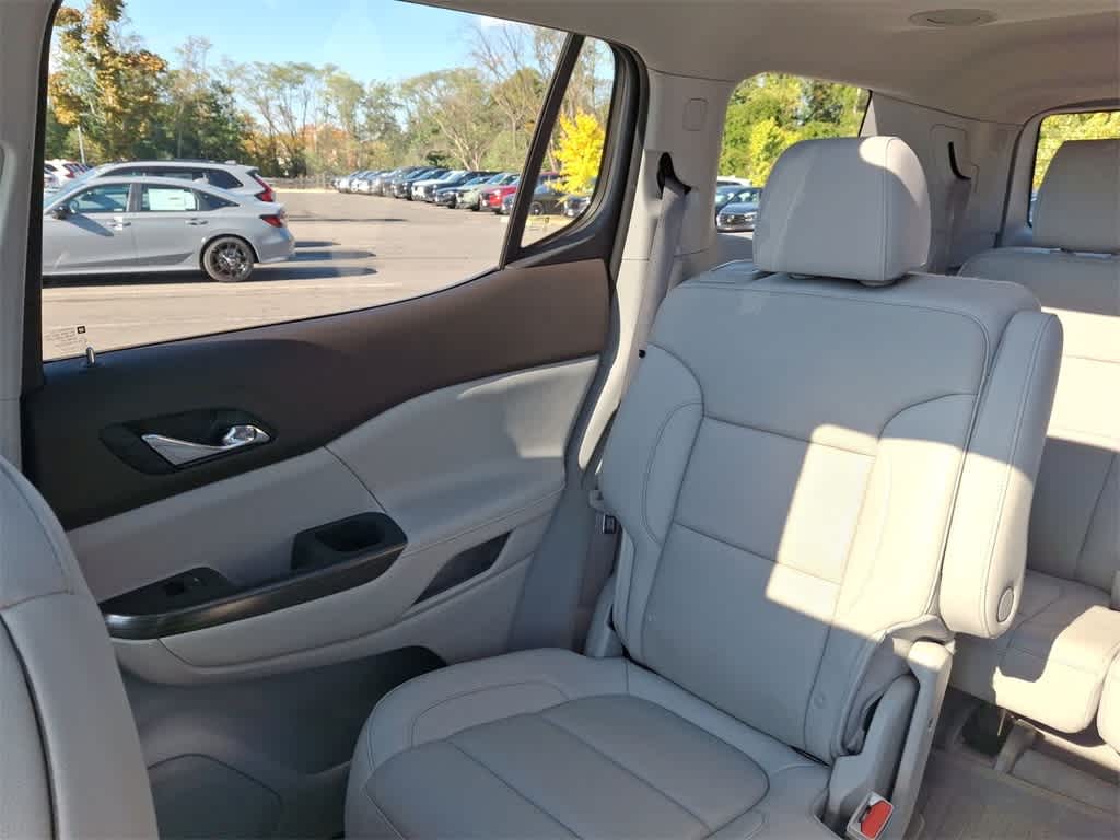 Thumbnail: 2021 GMC Acadia - 12