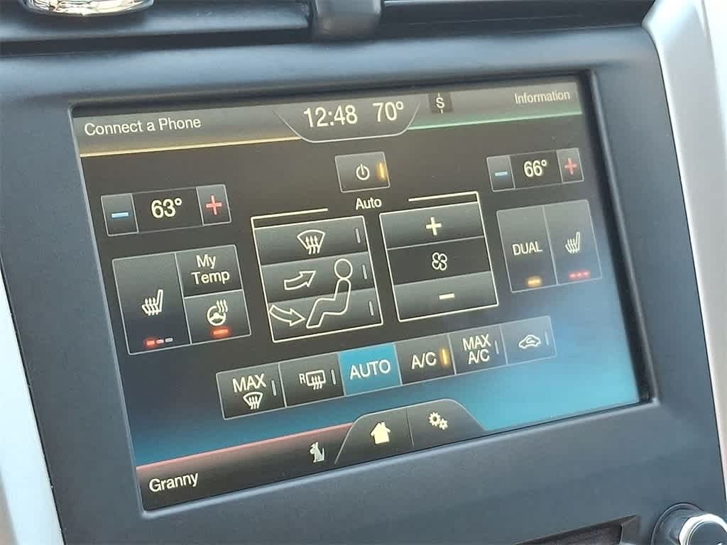 Thumbnail: 2015 Ford Fusion - 25