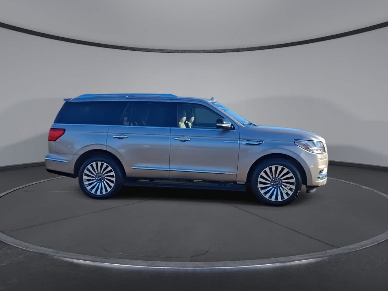 Thumbnail: 2019 Lincoln Navigator - 9