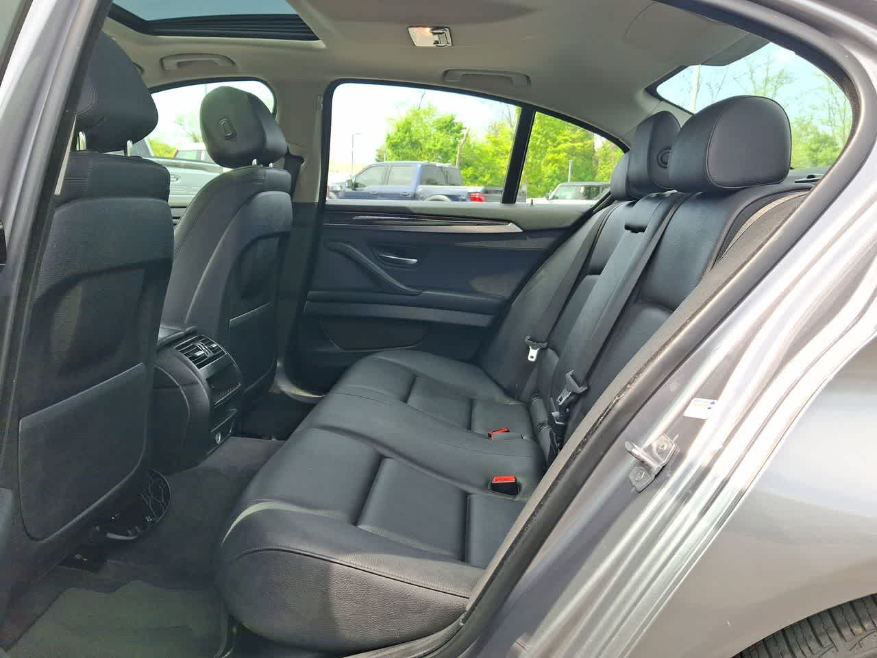 Thumbnail: 2016 BMW 5 Series - 26