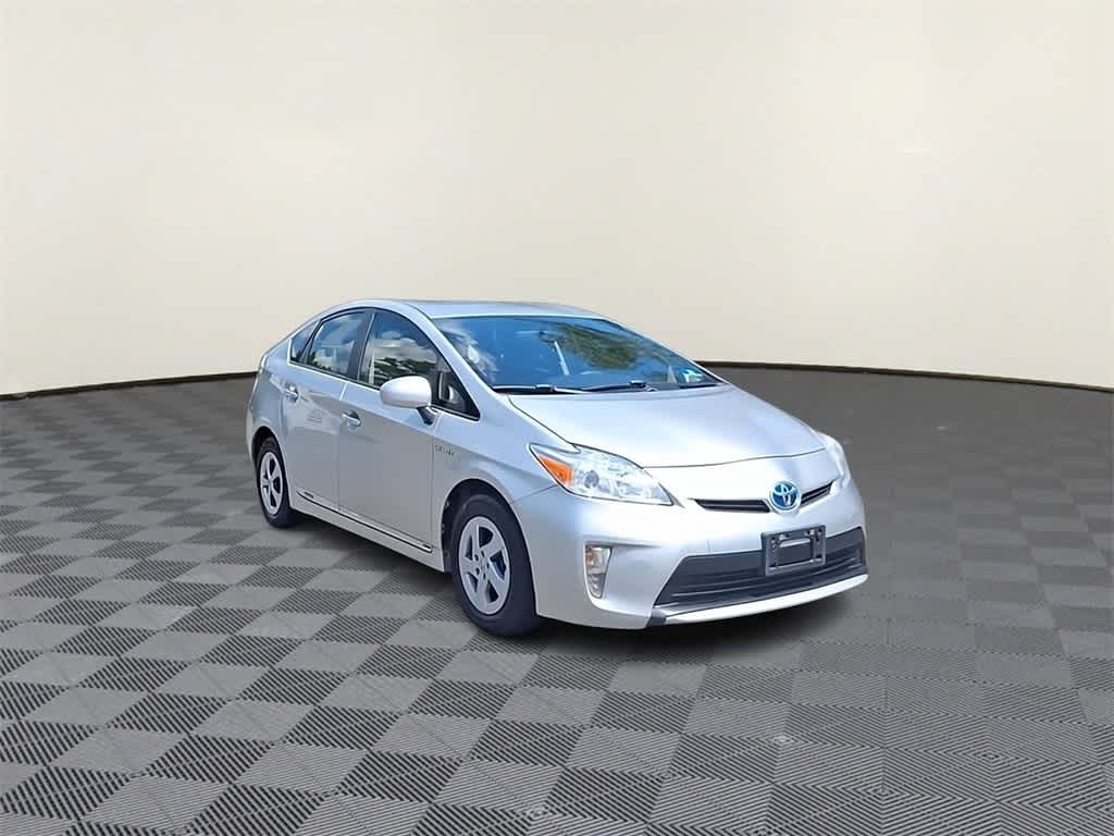 Thumbnail: 2014 Toyota Prius - 2