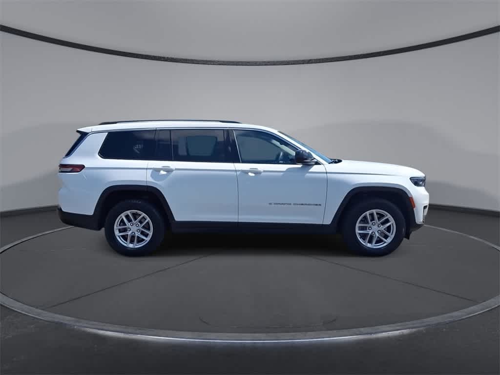 Thumbnail: 2023 Jeep Grand Cherokee - 9