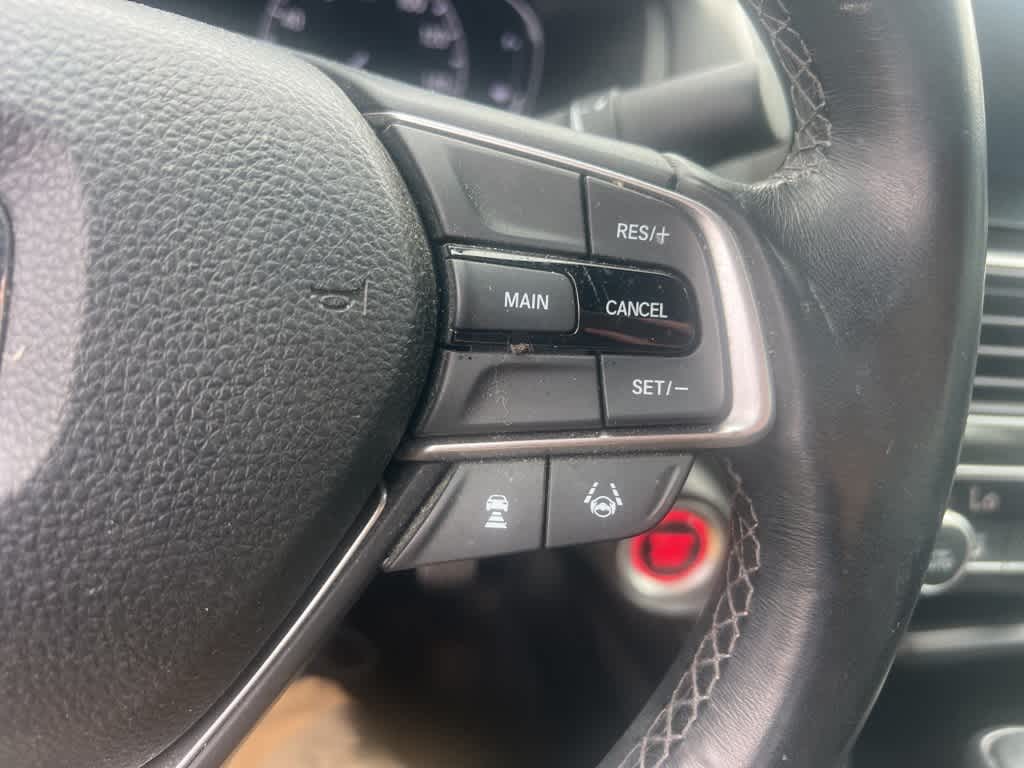 Thumbnail: 2018 Honda Accord - 17