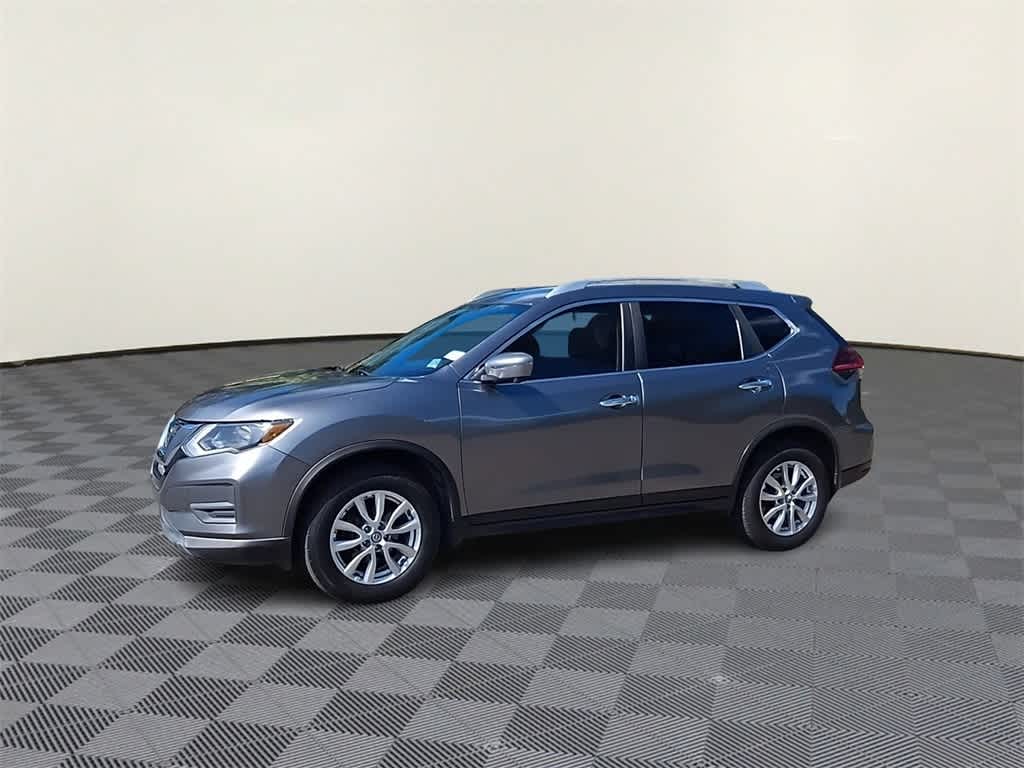 Thumbnail: 2018 Nissan Rogue - 4